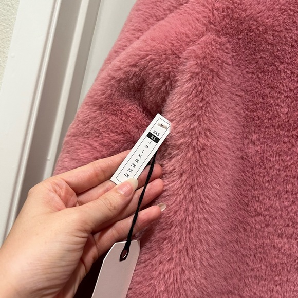 NWT Leith Fur (faux) Jacket 🩷 Size XS - Picture 3 of 9